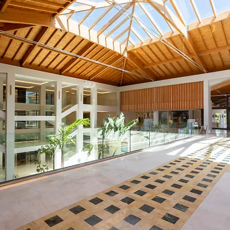 Hipotels Barrosa Park (adults Only) فندق